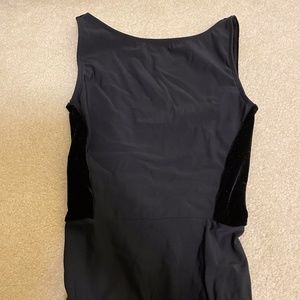 Eleve Dancewear XS Black Allison Leotard